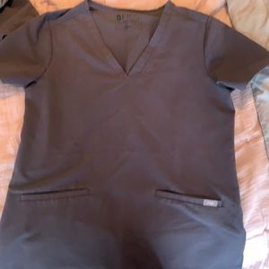 Figs casma scrub top size small